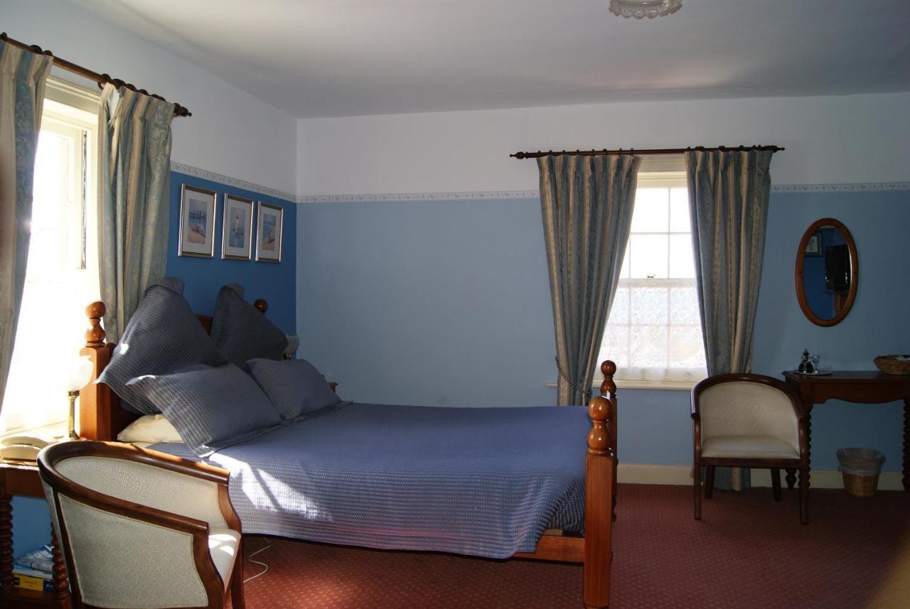 Meredith House Swansea Exterior photo
